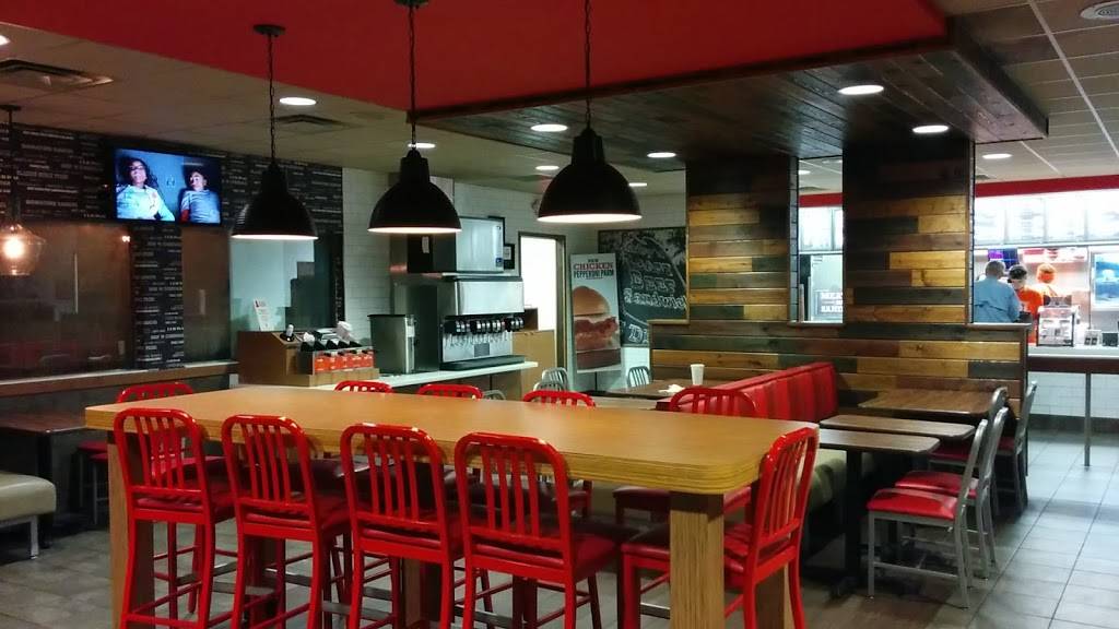 Arbys | restaurant | 3011 E Semoran Blvd, Apopka, FL 32703, USA | 4077743111 OR +1 407-774-3111