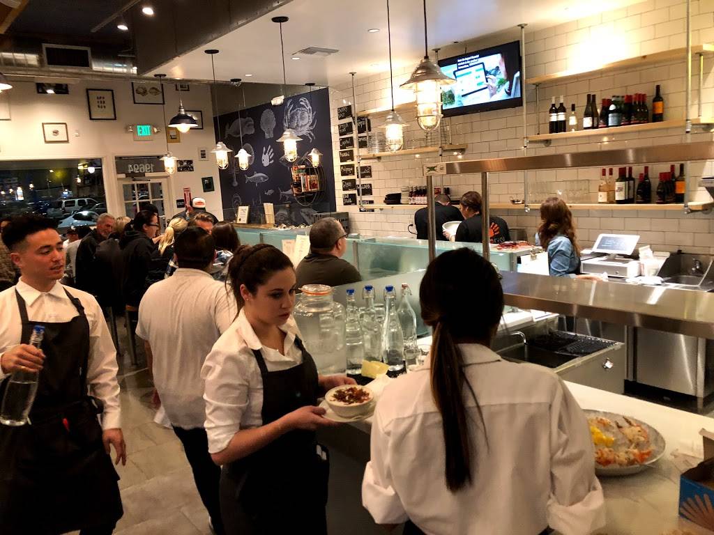 Raw Bar by Slapfish | restaurant | 19694 Beach Blvd, Huntington Beach, CA 92648, USA | 7143771644 OR +1 714-377-1644