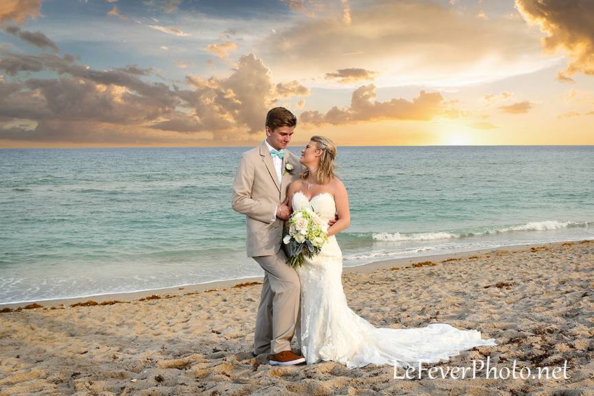 Flowers of Worth Avenue | meal takeaway | 205 Worth Ave, Palm Beach, FL 33480, USA | 5615140660 OR +1 561-514-0660