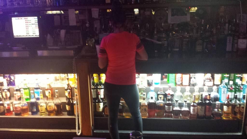 Franks Sports Grill & Bar | restaurant | 7930 E Speedway Blvd, Tucson, AZ 85710, USA | 5202909666 OR +1 520-290-9666