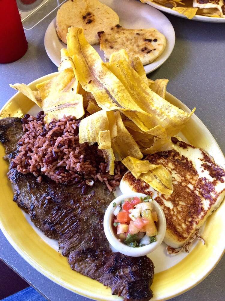 Pulperías Vilma Co. | restaurant | 3532 English Ave, Indianapolis, IN 46201, USA | 3176003268 OR +1 317-600-3268