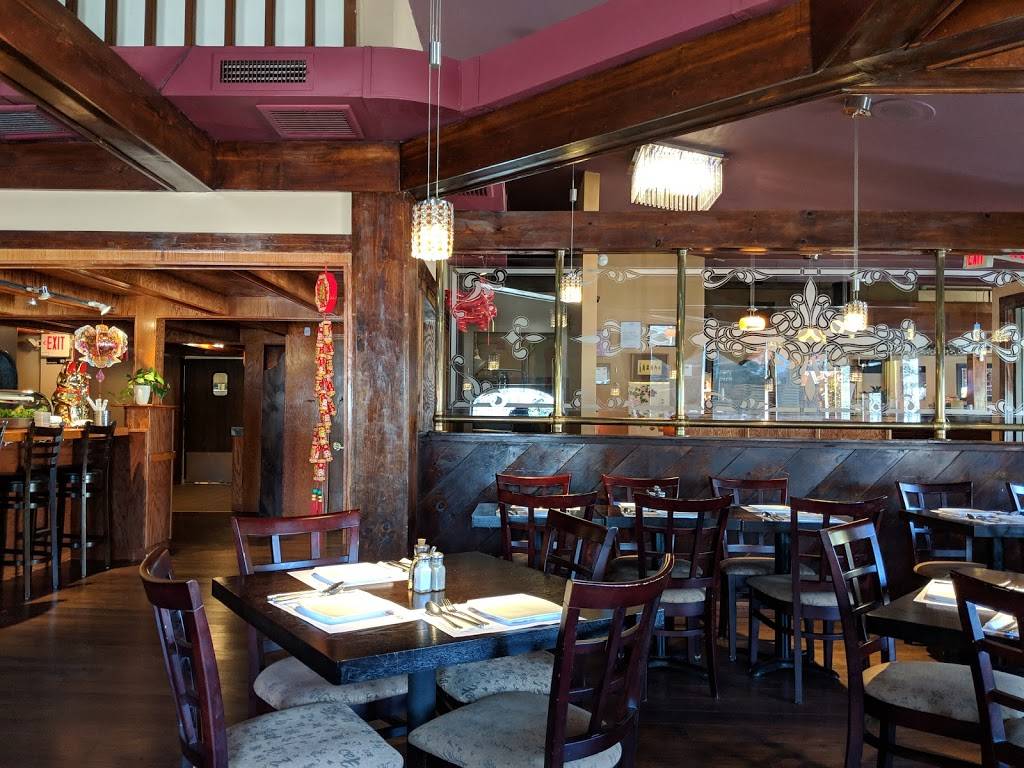 Golden Koi | restaurant | 437 Nashua St, Milford, NH 03055, USA | 6036722388 OR +1 603-672-2388