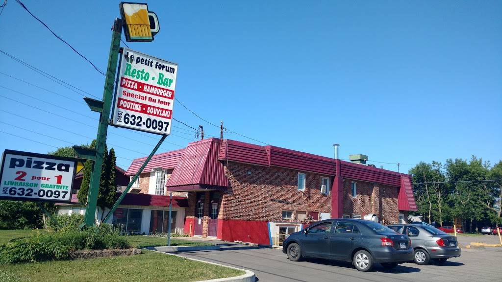 Resto-Bar Le Petit Forum | restaurant | 1220 Rue de lUnion, Sainte-Catherine, QC J5C 1B3, Canada | 4506320097 OR +1 450-632-0097