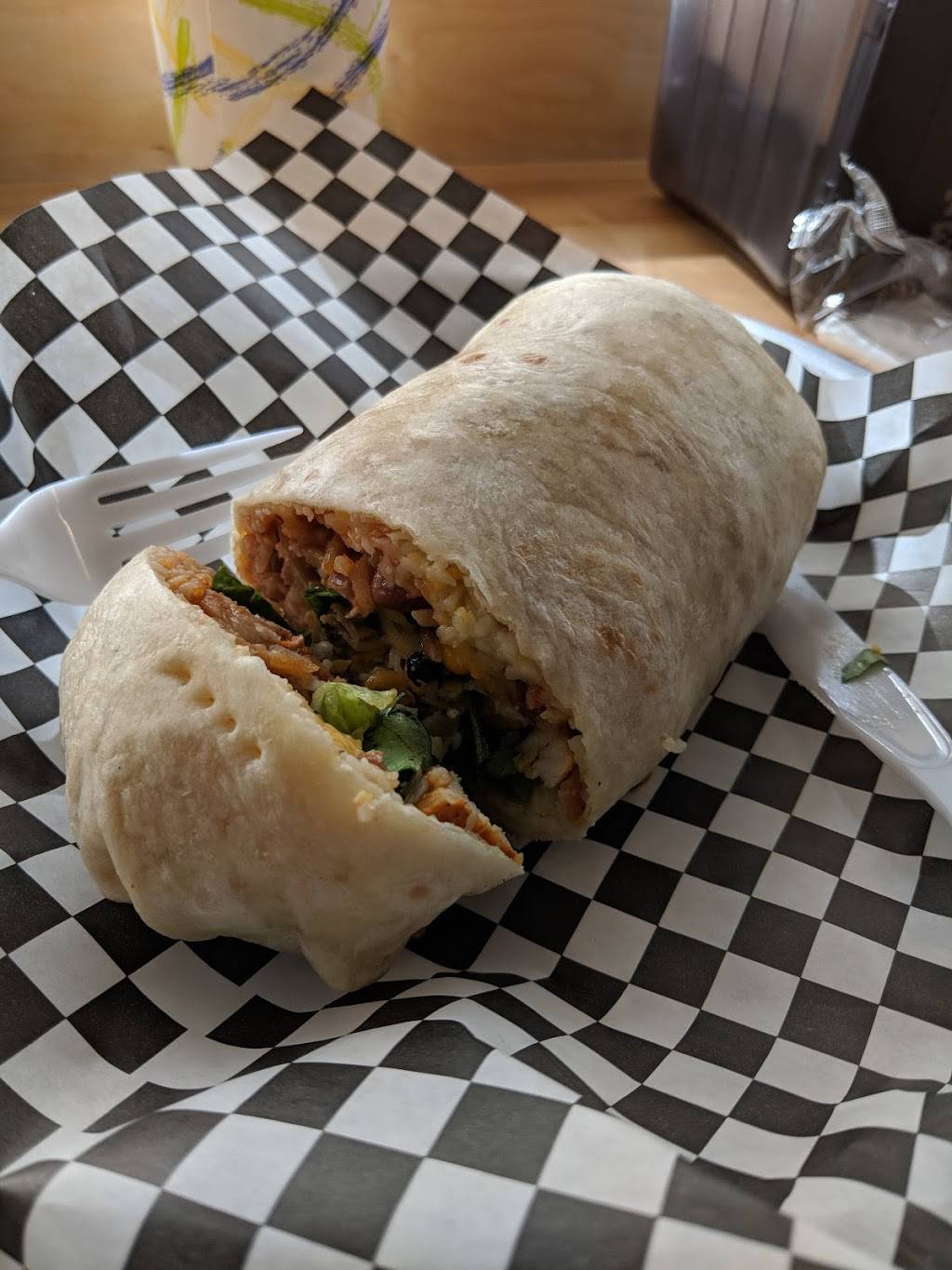 Howling Wolf Express | restaurant | 550 Turnpike St, North Andover, MA 01845, USA | 9782081701 OR +1 978-208-1701