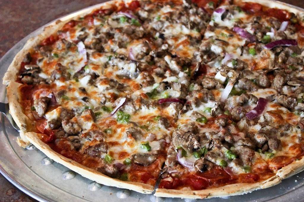 Gusanos Pizza | meal takeaway | 1094 E Henri De Tonti Blvd, Springdale, AR 72762, USA | 4799276900 OR +1 479-927-6900