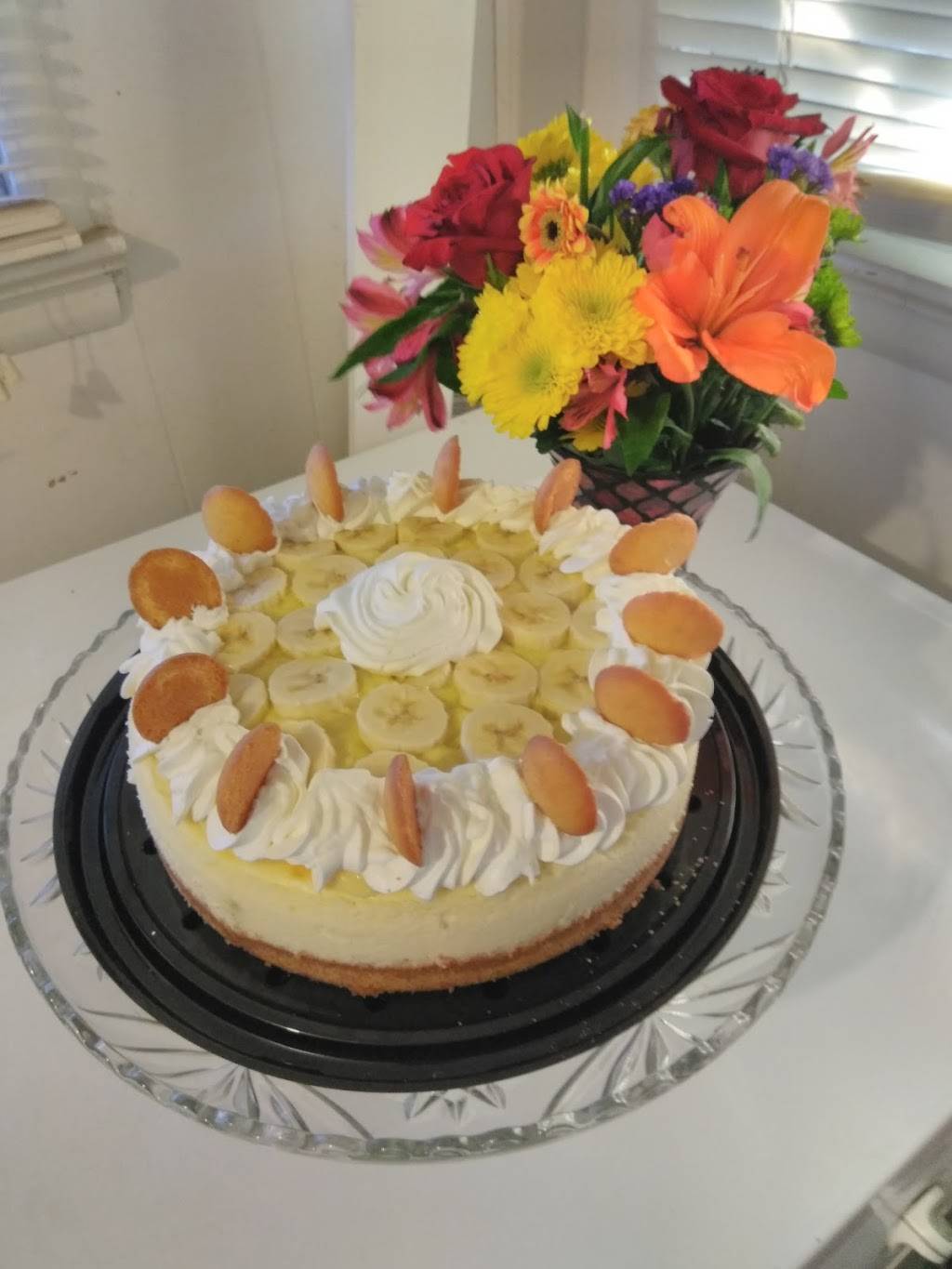 KFC | restaurant | 3255 S Academy Blvd, Colorado Springs, CO 80916, USA | 7193905700 OR +1 719-390-5700