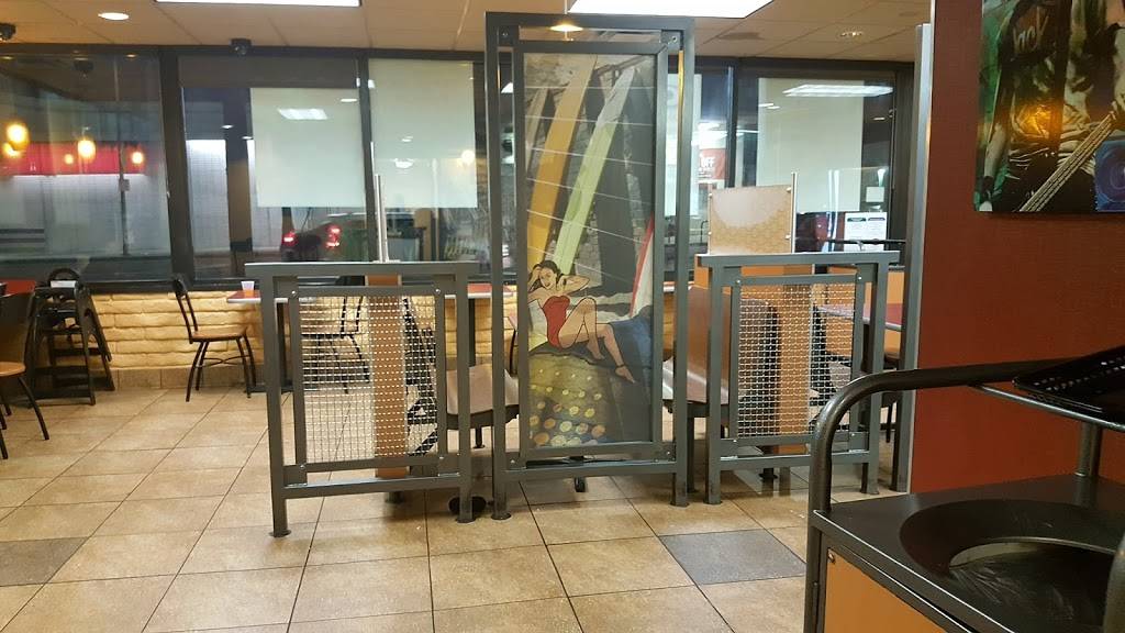 Jack in the Box | restaurant | 6250 York Blvd, Highland Park, CA 90042, USA | 3232549300 OR +1 323-254-9300