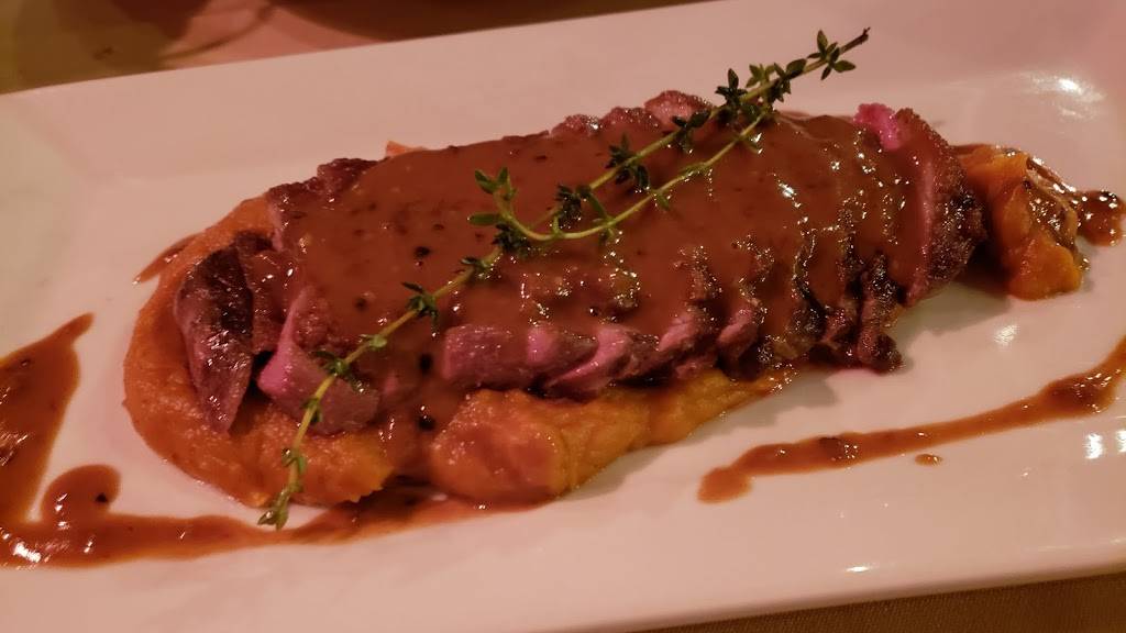 Louies On the Avenue | restaurant | 160 E Central Ave, Pearl River, NY 10965, USA | 8457354344 OR +1 845-735-4344