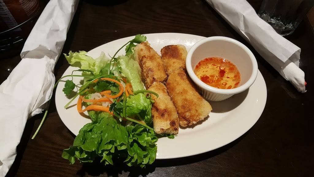 Pho Cong Ly Noodle & Grill | restaurant | 6920-I Bradlick Shopping Center, Annandale, VA 22003, USA | 7037128355 OR +1 703-712-8355