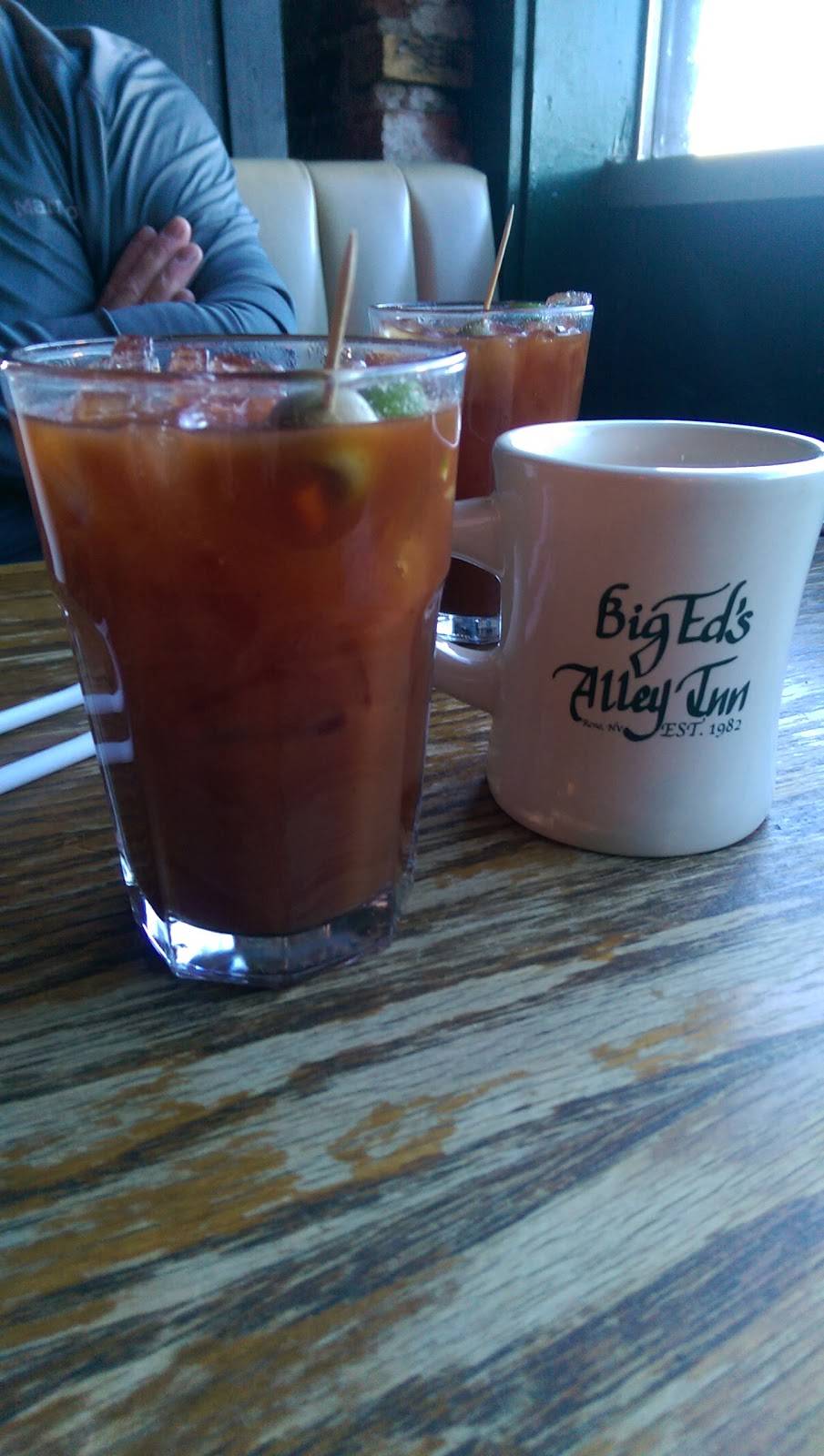 Big Eds Alley Inn | restaurant | 1036 E 4th St, Reno, NV 89512, USA | 7753486494 OR +1 775-348-6494