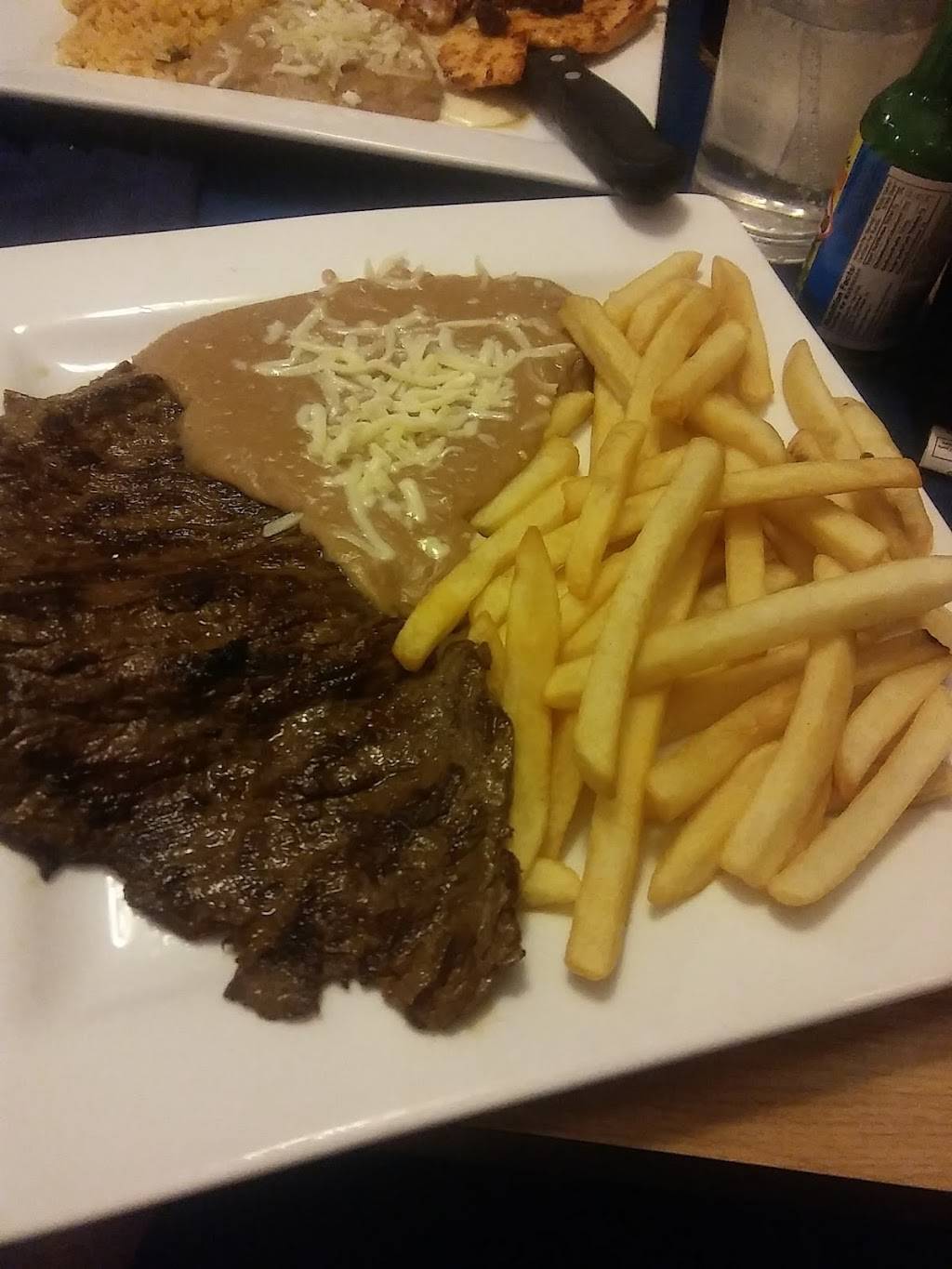 El tropico restaurant | restaurant | 4335 N Tryon St, Charlotte, NC 28213, USA | 7045090580 OR +1 704-509-0580