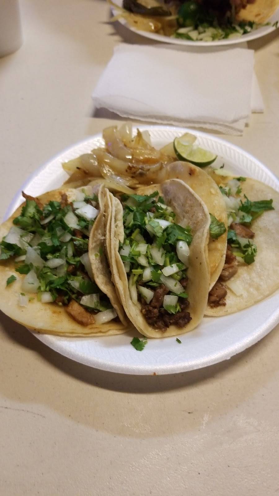 Taco Sahuayo | restaurant | 2934 E McDowell Rd, Phoenix, AZ 85008, USA | 6024187614 OR +1 602-418-7614