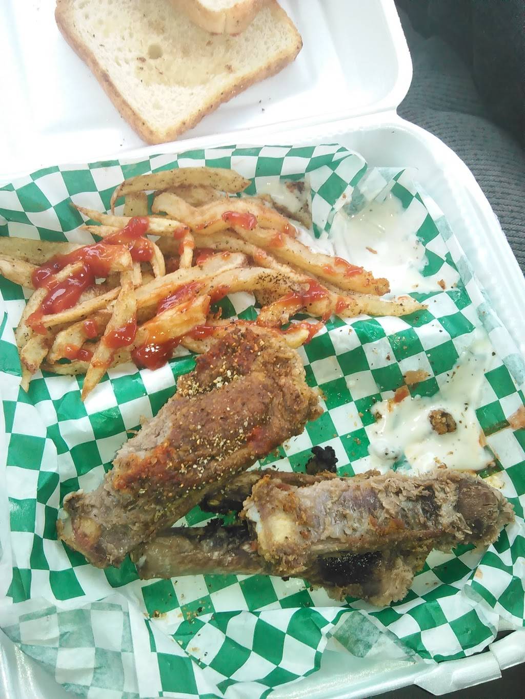 HugeGuyzz Kitchen | restaurant | 4607 Village Fair Dr suite 101, Dallas, TX 75224, USA | 2149846567 OR +1 214-984-6567