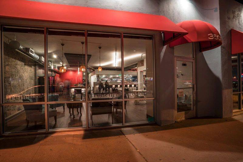 frenchish | restaurant | 3509 Central Ave NE, Albuquerque, NM 87106, USA | 5054335911 OR +1 505-433-5911