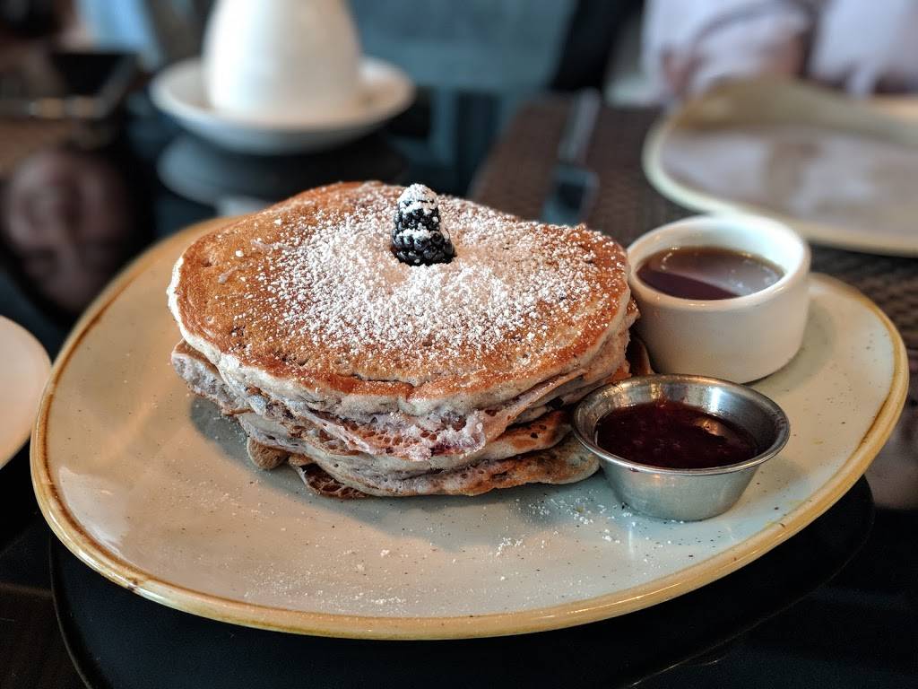 Six Seven restaurant | restaurant | 2411 Alaskan Way, Seattle, WA 98121, USA | 2062694575 OR +1 206-269-4575