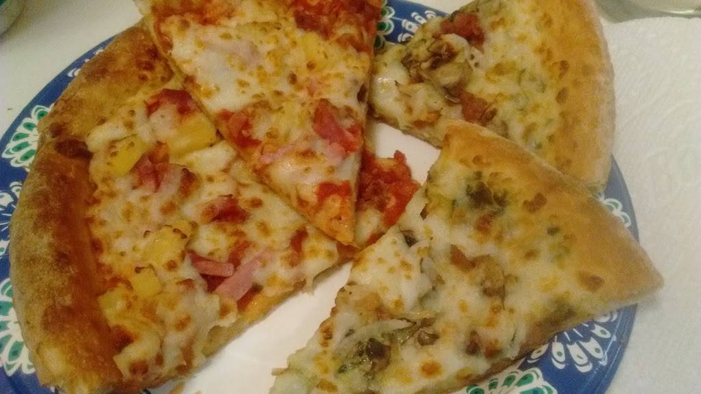 Papa Johns Pizza | restaurant | 9853 Silverdale Way Nw #101 Ste 101, Silverdale, WA 98383, USA | 3606621300 OR +1 360-662-1300