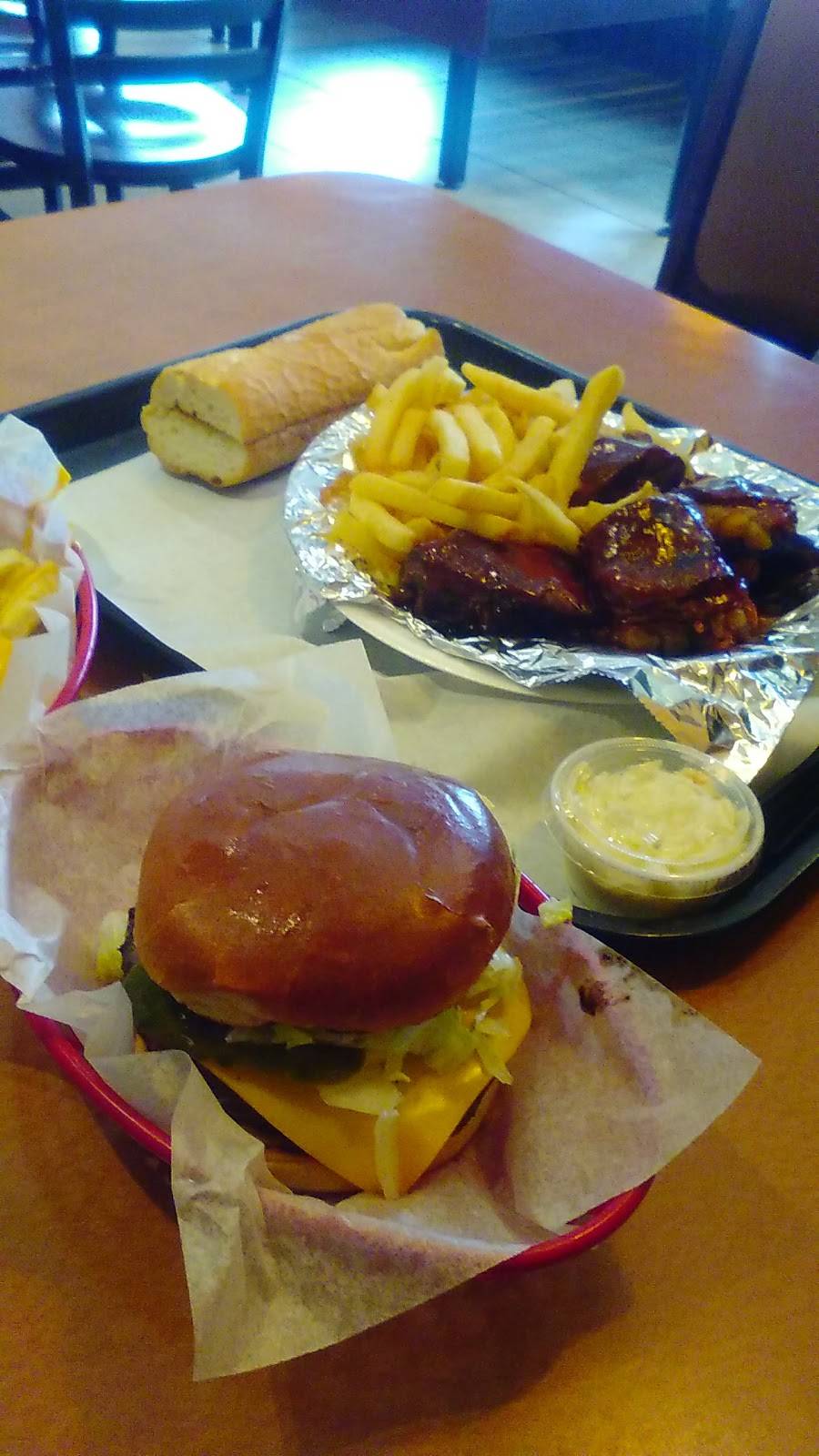 Edens The Original | restaurant | 6045 N Cicero Ave, Chicago, IL 60646, USA | 7737363385 OR +1 773-736-3385