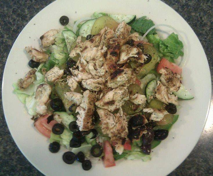 Takis Pizza | restaurant | 547 Main St, West Yarmouth, MA 02673, USA | 5087713331 OR +1 508-771-3331