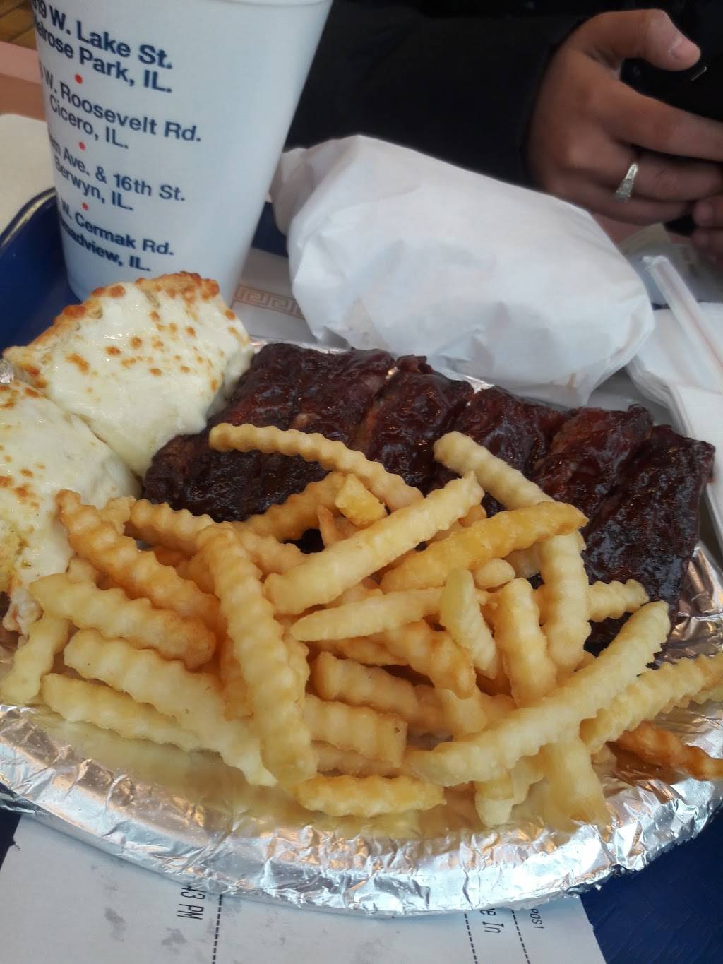 Lucky Dog Hot Dog | restaurant | 1819 W Lake St, Melrose Park, IL 60160, USA | 7083455365 OR +1 708-345-5365