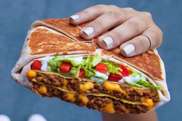 Taco Bell | meal takeaway | 8812 Albemarle Rd, Charlotte, NC 28227, USA | 7045691535 OR +1 704-569-1535