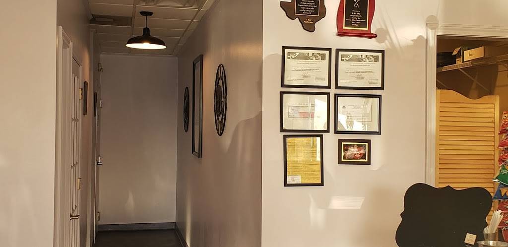 R&S Barbecue | restaurant | 1101 Richland Dr, Waco, TX 76710, USA | 2544249500 OR +1 254-424-9500