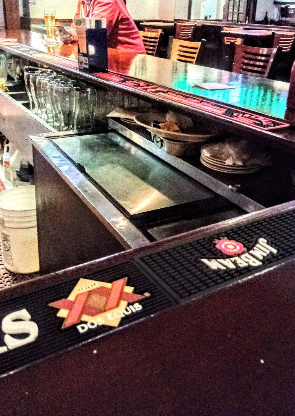 Wellington Pub | restaurant | 44819 Hayes Rd, Sterling Heights, MI 48313, USA | 5865660260 OR +1 586-566-0260