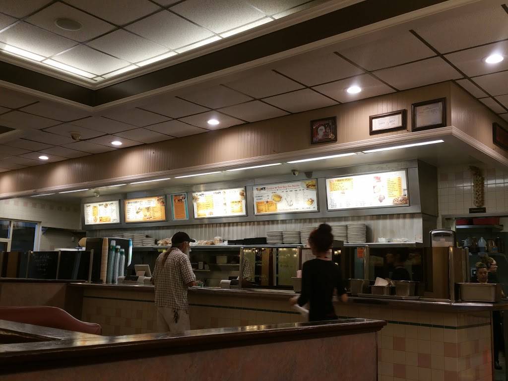 Toms Burgers 20 | restaurant | 18313 Outer Hwy 18 N, Apple Valley, CA 92307, USA | 7602427727 OR +1 760-242-7727