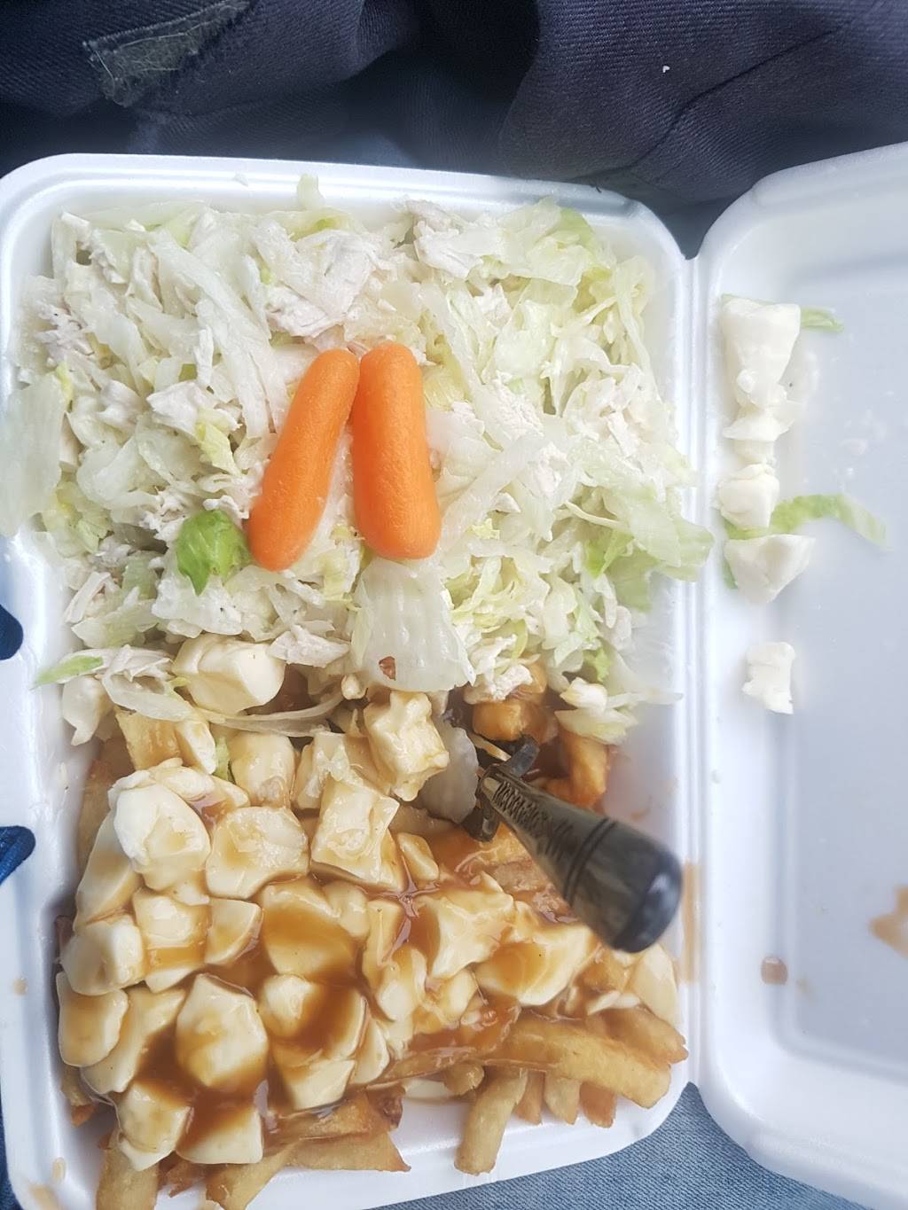 Casse-Croûte la Fringale | restaurant | 1320 QC-277, Lac-Etchemin, QC G0R 1S0, Canada | 4186255128 OR +1 418-625-5128