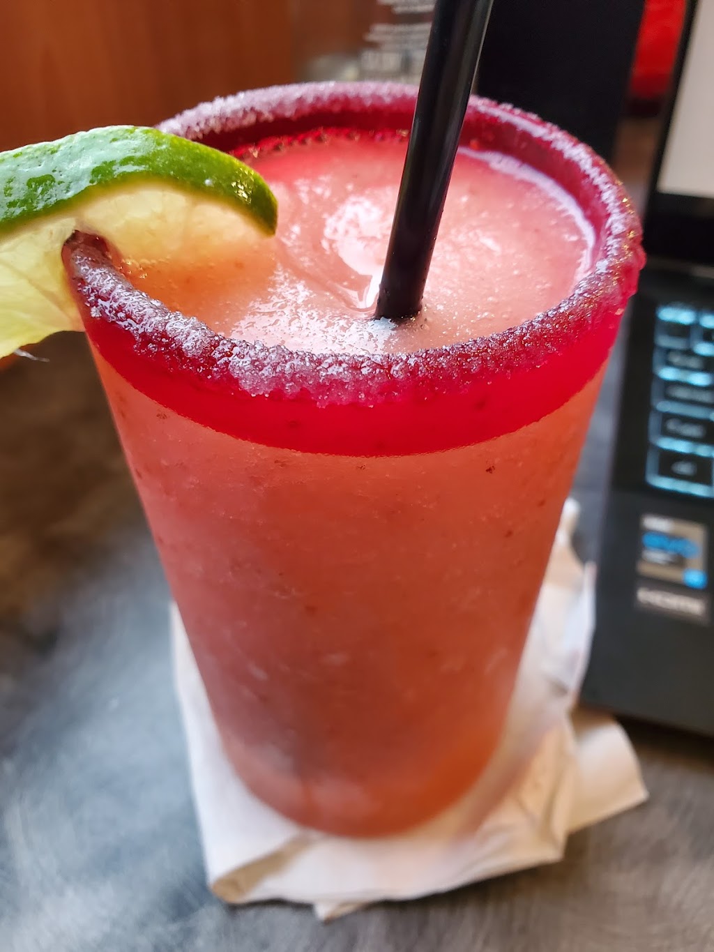 Tres Chiles Picosos | restaurant | 3502 Broadway St, Eureka, CA 95503, USA | 7072688255 OR +1 707-268-8255