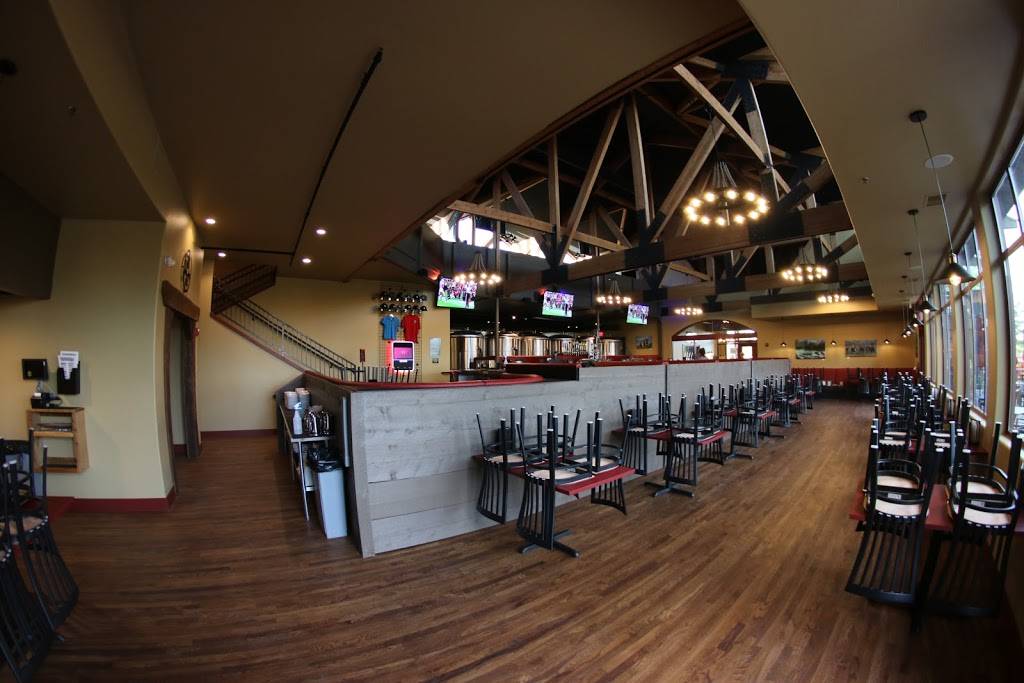 Lariat Lodge Brewing Company | restaurant | 12684 W Indore Pl, Littleton, CO 80127, USA | 3039790797 OR +1 303-979-0797