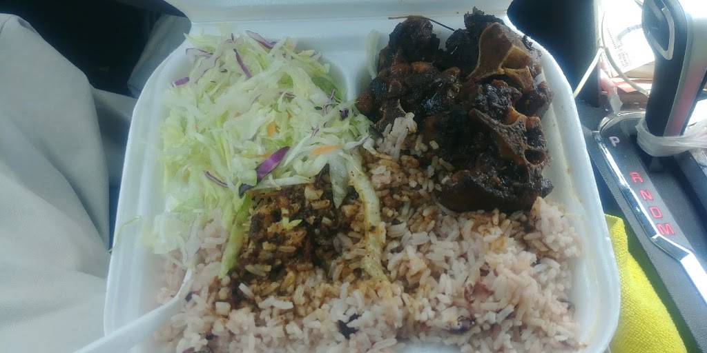D & G Jamaican Restaurant | restaurant | 6833 Miramar Pkwy, Miramar, FL 33023, USA | 9549892650 OR +1 954-989-2650