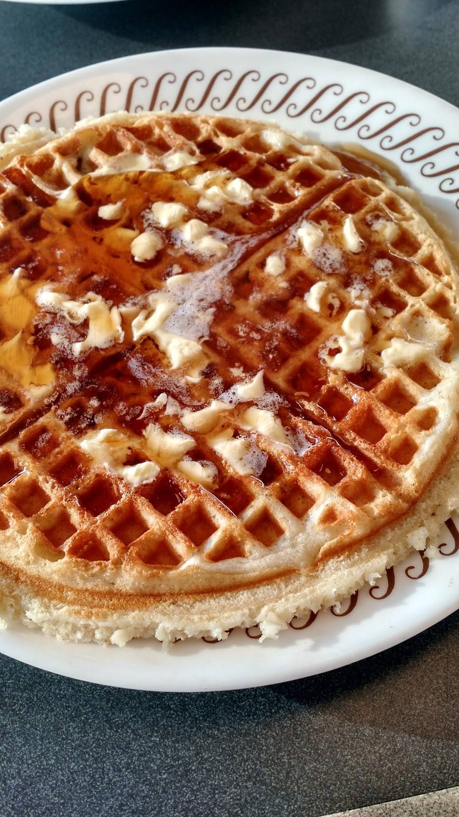 Waffle House | restaurant | 317 Hwy 82, Winona, MS 38967, USA | 6622833717 OR +1 662-283-3717