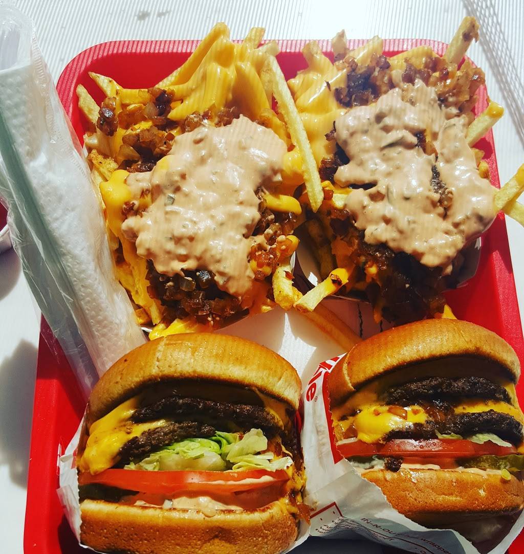 In-N-Out Burger | restaurant | 280 Pyramid Way, Sparks, NV 89431, USA | 8007861000 OR +1 800-786-1000