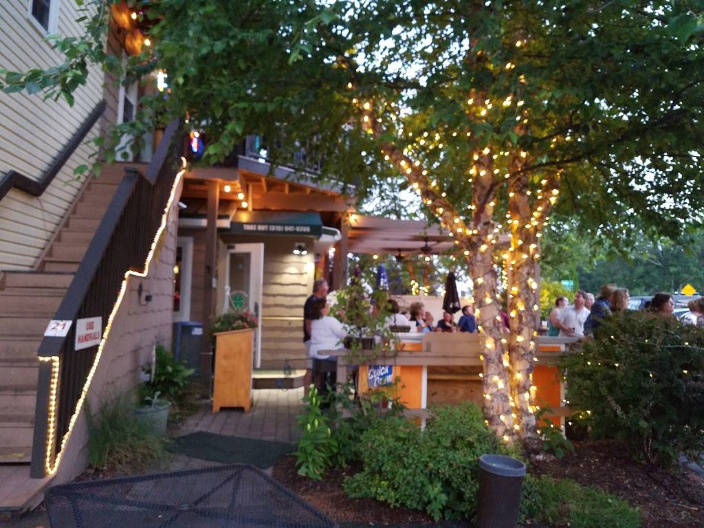 Brandons Pub + Grille | restaurant | 559 Main St, Fair Haven, NY 13064, USA | 3159476266 OR +1 315-947-6266