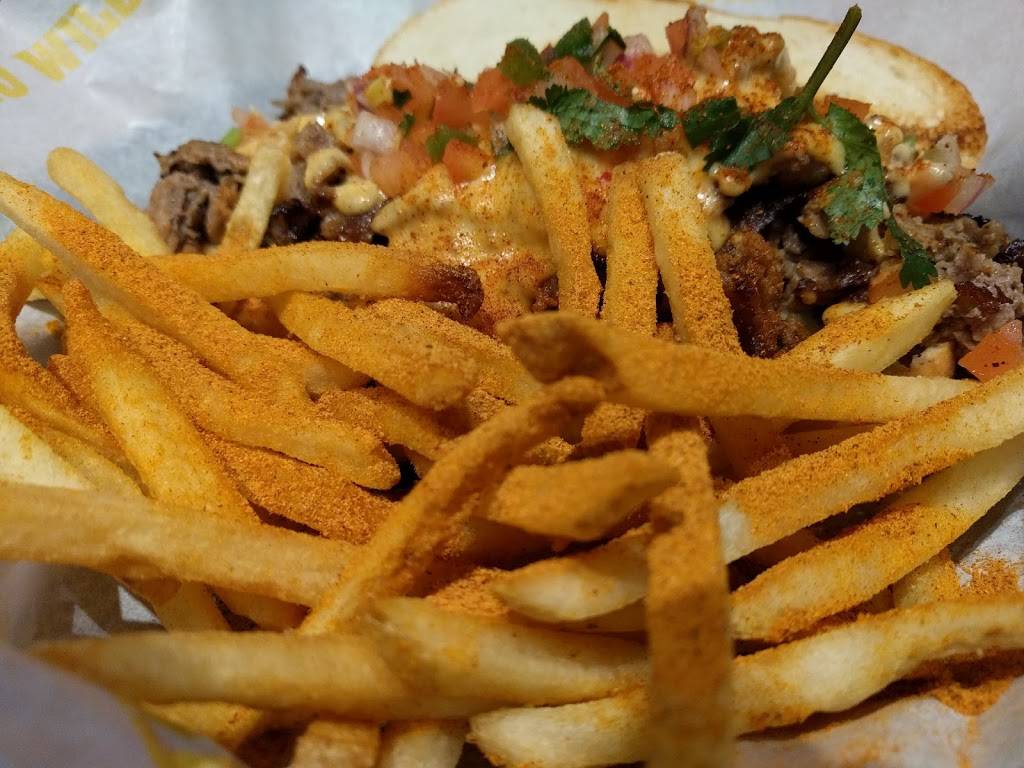 Buffalo Wild Wings | restaurant | 4999 Old Orchard Rd, Skokie, IL 60077, USA | 8476742034 OR +1 847-674-2034