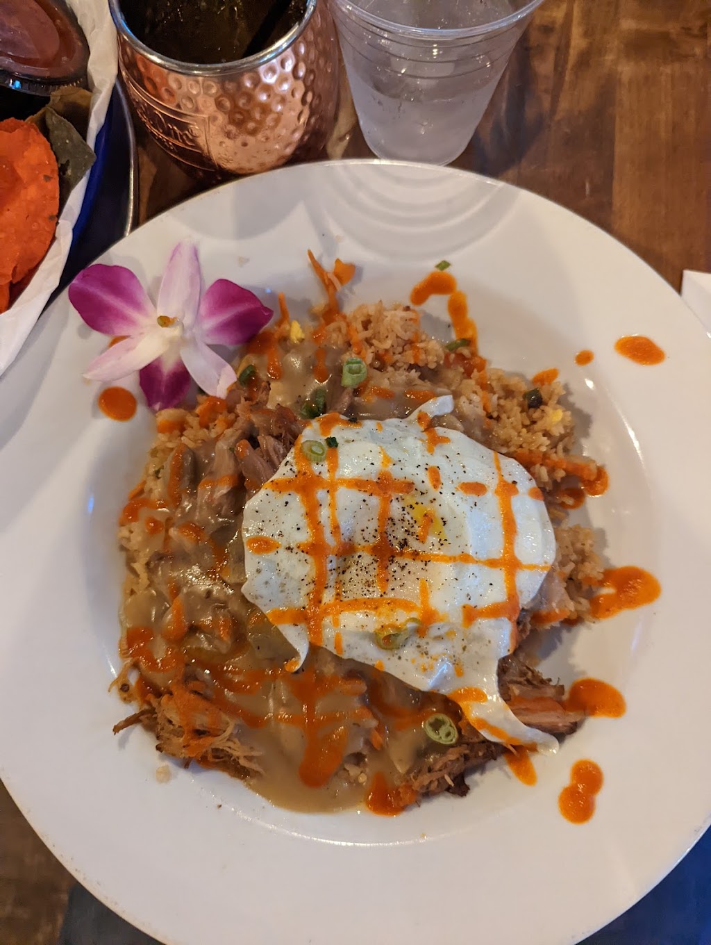 Burgers by the Bridge | restaurant | 410 English Village, Lake Havasu City, AZ 86403, USA | 9283026780 OR +1 928-302-6780