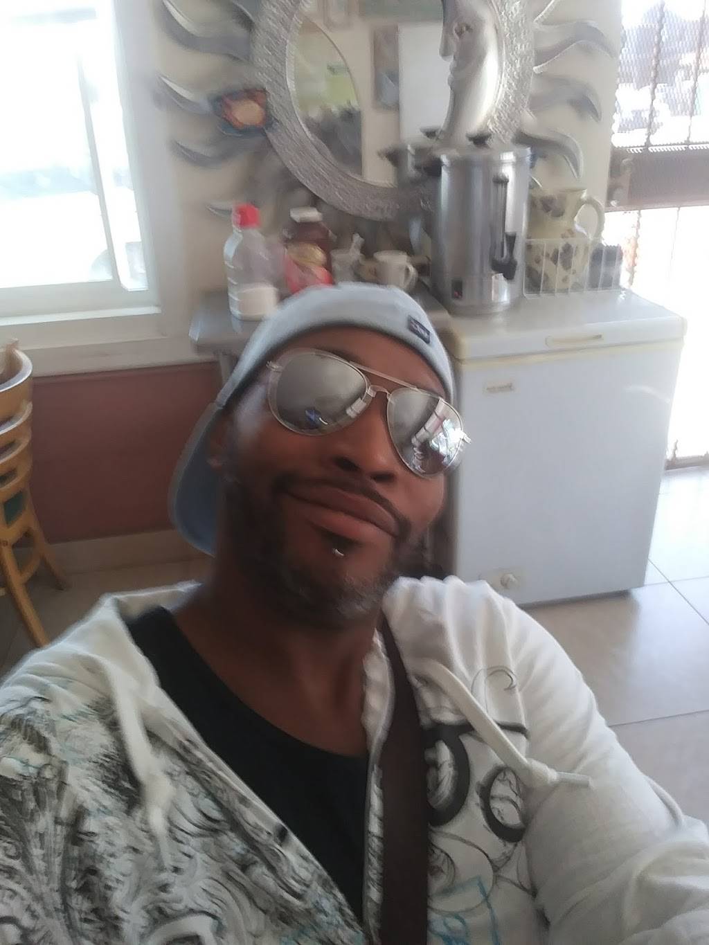 Loncheria La Paloma | restaurant | 333 Cooper Rd, Oxnard, CA 93030, USA | 8054838013 OR +1 805-483-8013