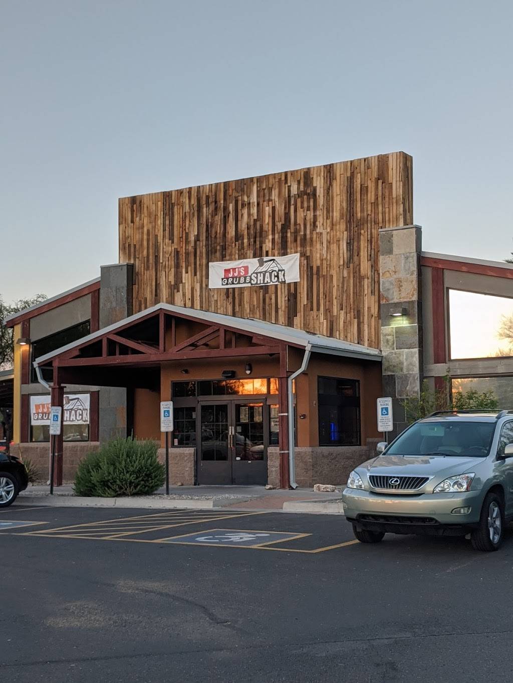 Native Grill & Wings | restaurant | 2501 W Happy Valley Rd Ste 12, Phoenix, AZ 85085, USA | 6234409888 OR +1 623-440-9888