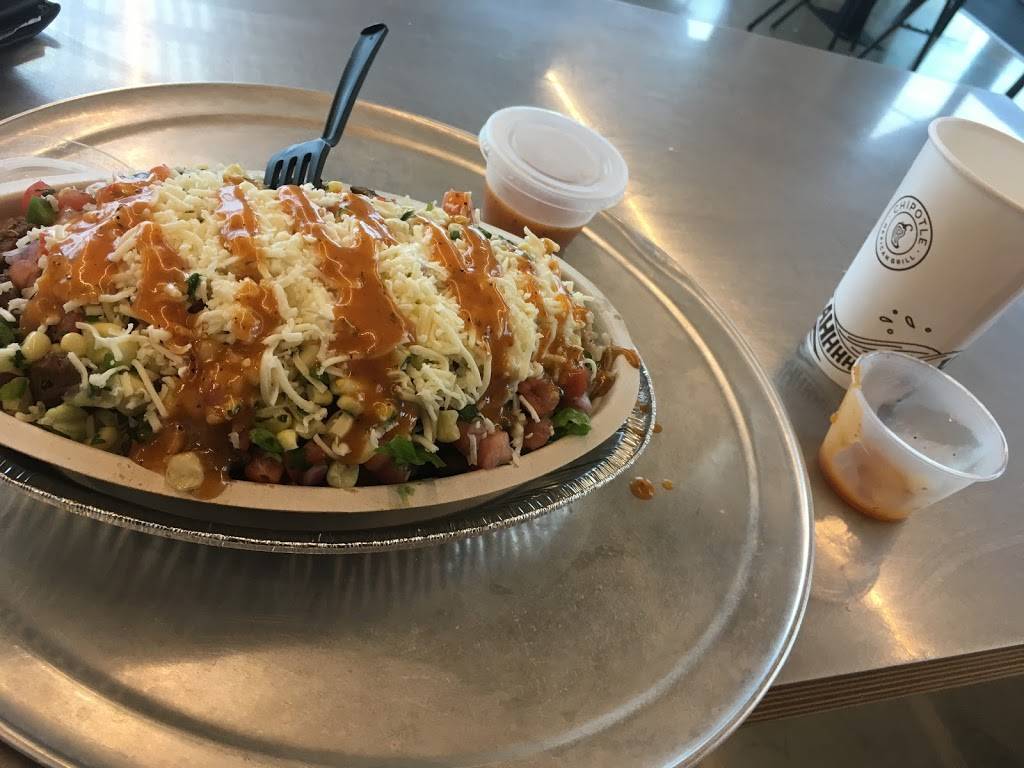 Chipotle Mexican Grill | restaurant | 125 US-80 E, STE 200, Mesquite, TX 75150, USA | 2144538260 OR +1 214-453-8260