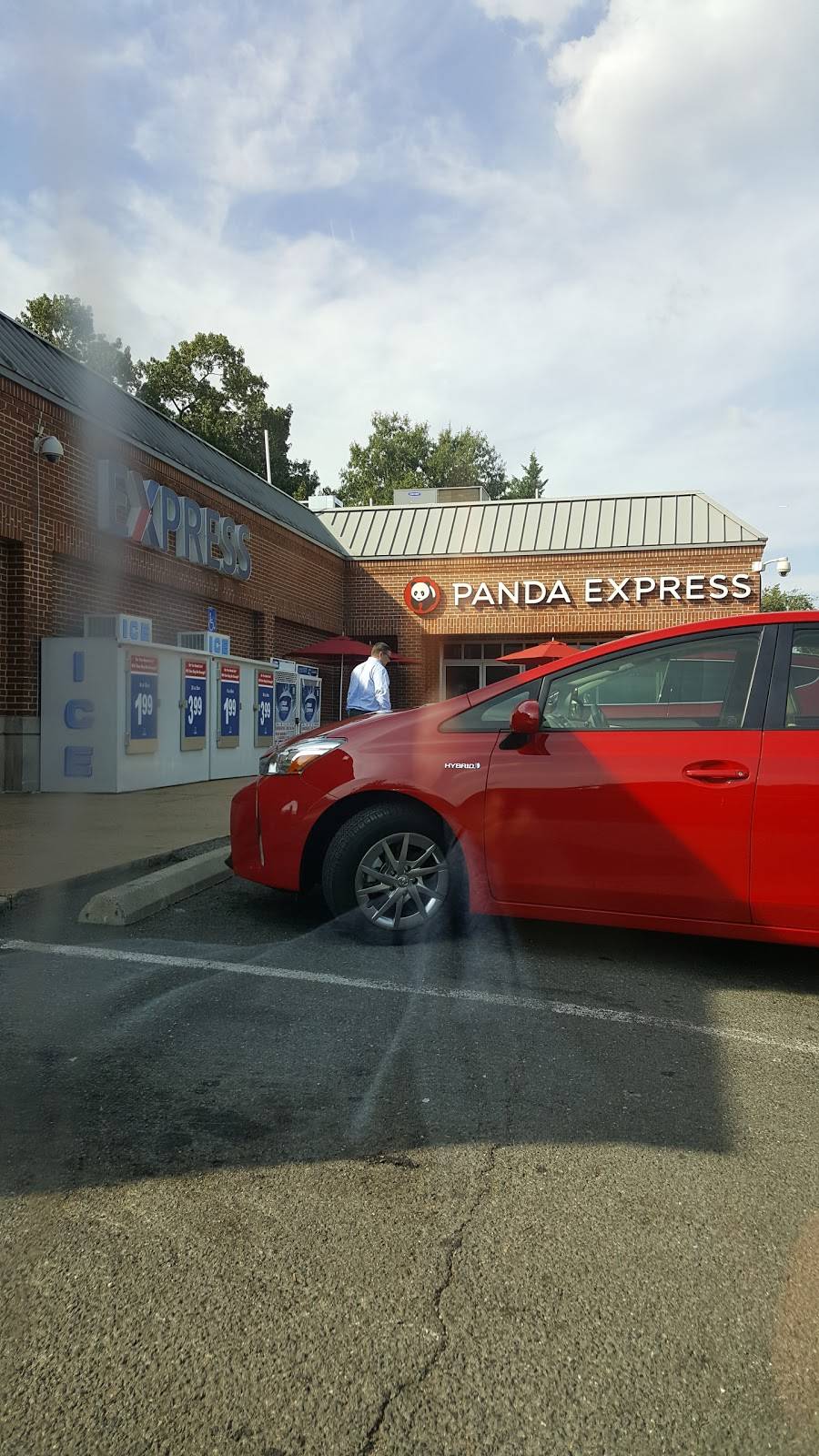 Panda Express | restaurant | Bldg 441, Pershing Dr, Fort Myer, VA 22211, USA | 5713122712 OR +1 571-312-2712