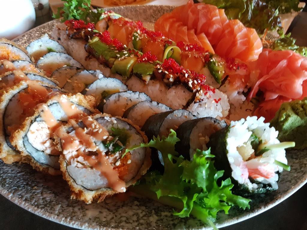 Thai Nouilles & Sushi | restaurant | 11612 Boulevard de Salaberry, Dollard-des-Ormeaux, QC H9B 2R8, Canada | 5144211008 OR +1 514-421-1008