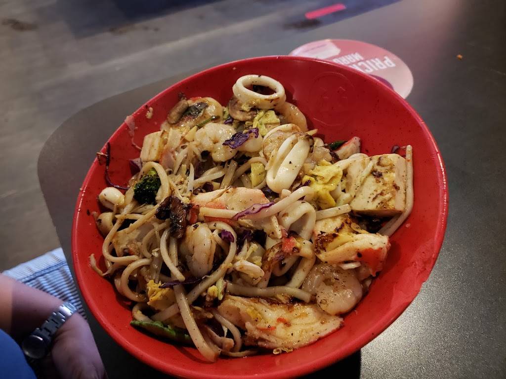 Genghis Grill | restaurant | 840 S Telshor Blvd, Las Cruces, NM 88011, USA | 5755321410 OR +1 575-532-1410