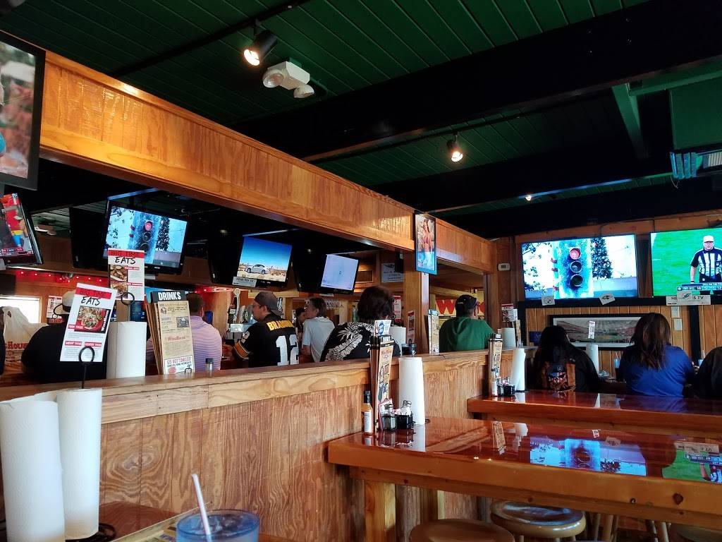 The WingHouse of Palm Harbor | restaurant | 34900 US-19, Palm Harbor, FL 34684, USA | 7277847706 OR +1 727-784-7706