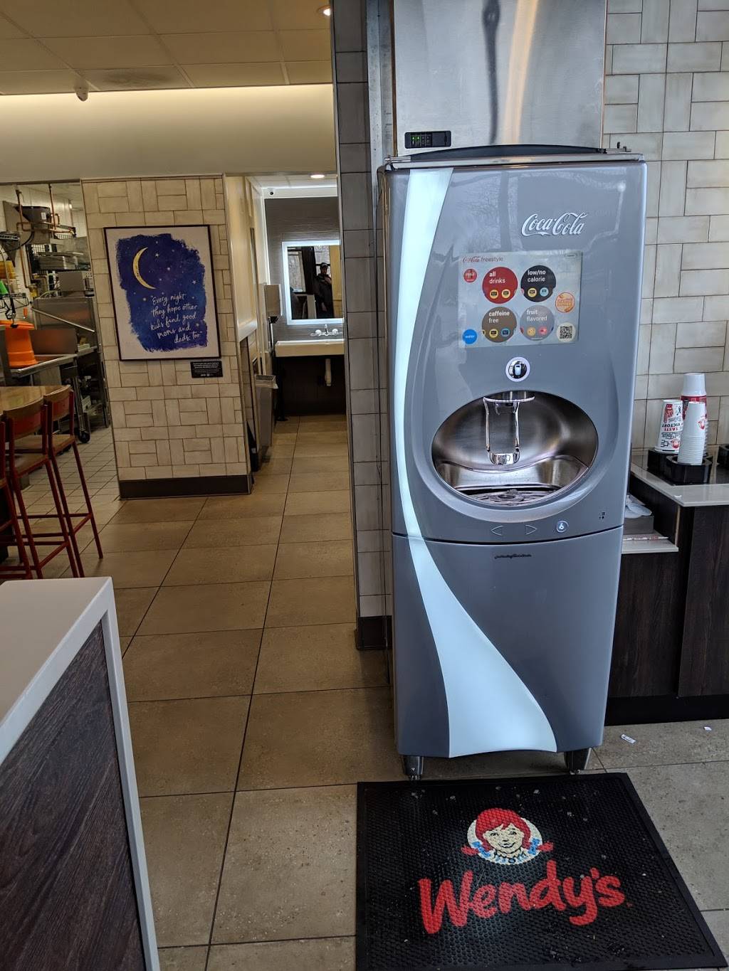 Wendys | restaurant | 3301 Plainfield Ave NE, Grand Rapids, MI 49525, USA | 6163611411 OR +1 616-361-1411