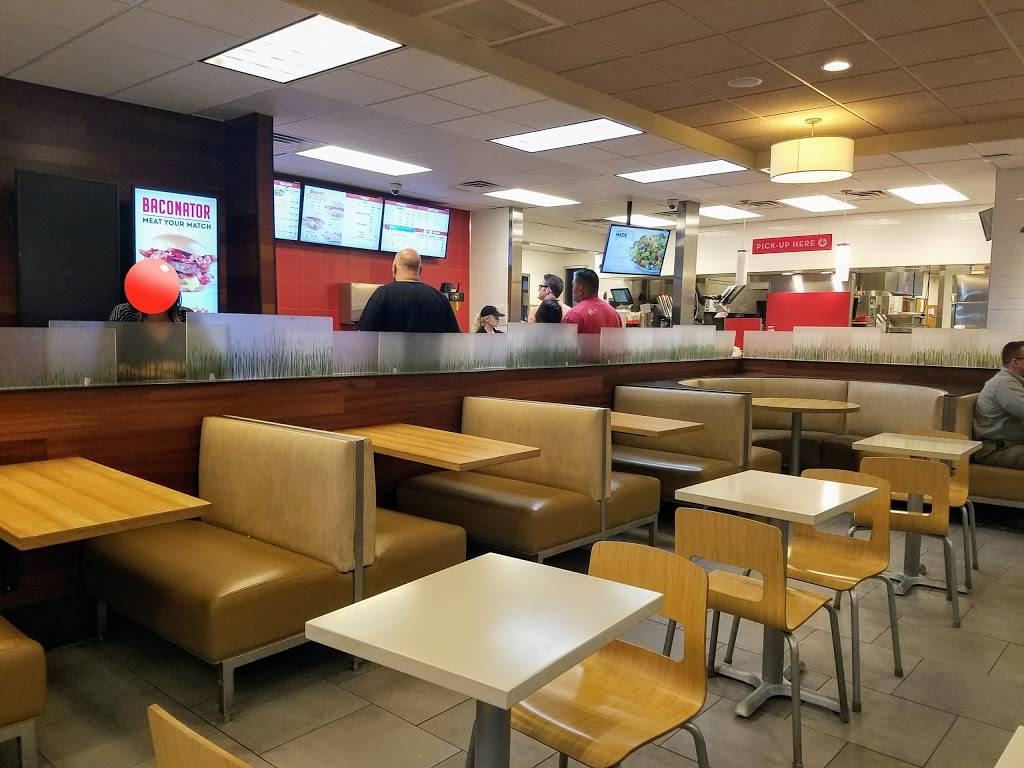 Wendys | restaurant | 1361 N Redwood Rd, Saratoga Springs, UT 84045, USA | 8017684380 OR +1 801-768-4380