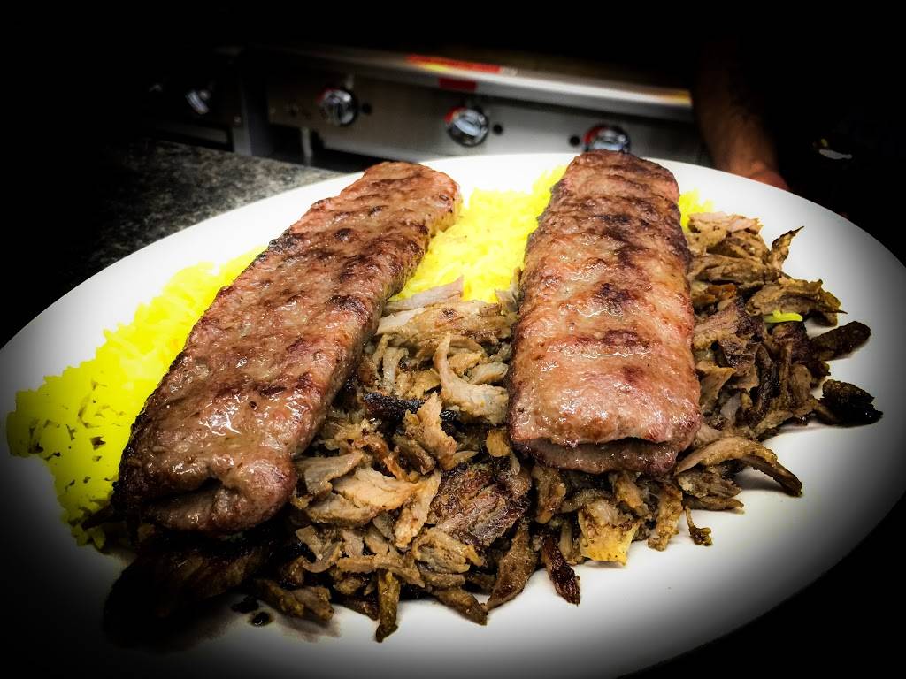 Mr. Falafel | restaurant | 6404 N California Ave, Chicago, IL 60645, USA | 7733386666 OR +1 773-338-6666