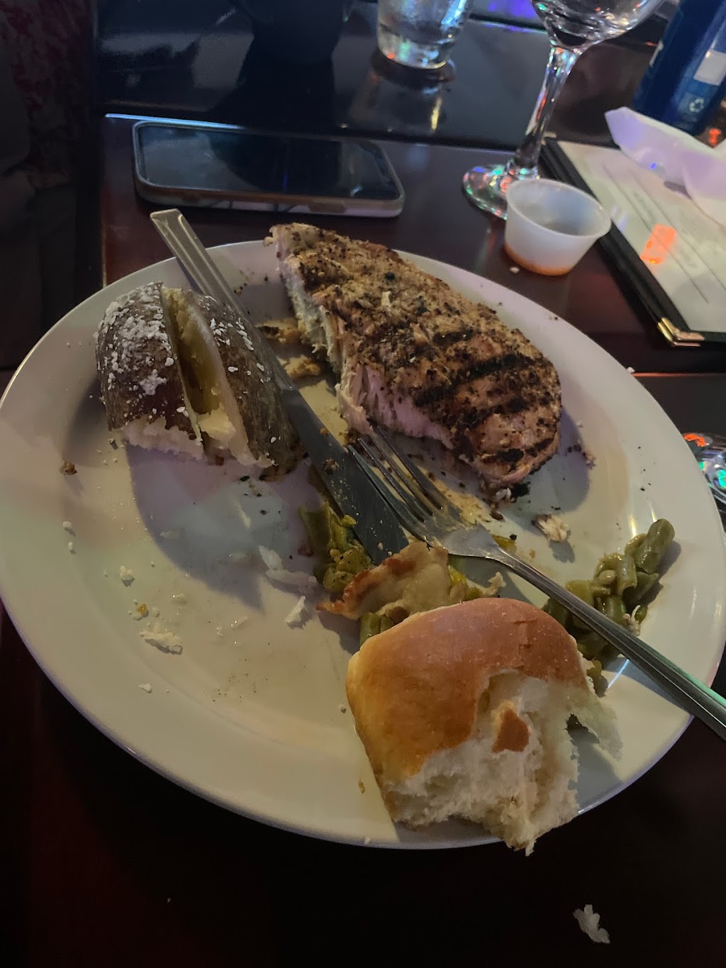 Esters at Pineview Country Club | restaurant | 5882 Ottawa Rd, Atchison, KS 66002, USA | 9133672832 OR +1 913-367-2832