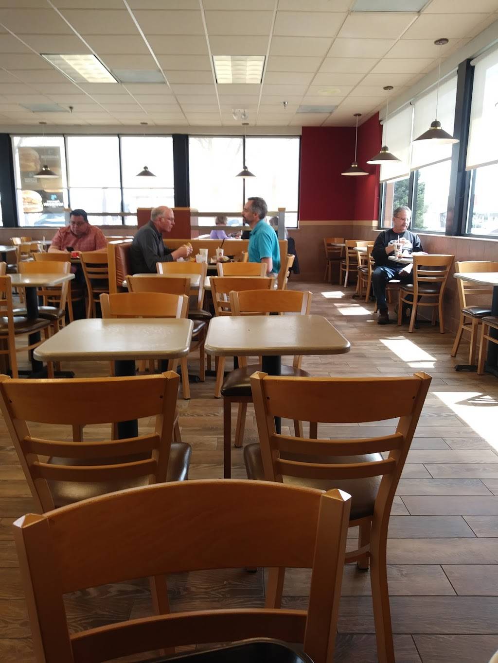 Wendys | restaurant | 1091 S Hover St Rd, Longmont, CO 80501, USA | 3037721091 OR +1 303-772-1091