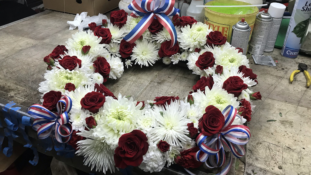 Lexi Lu’s Cafe Amoroso Flower Shop | restaurant | 212 S Broad St, Trenton, NJ 08608, USA | 6096953218 OR +1 609-695-3218