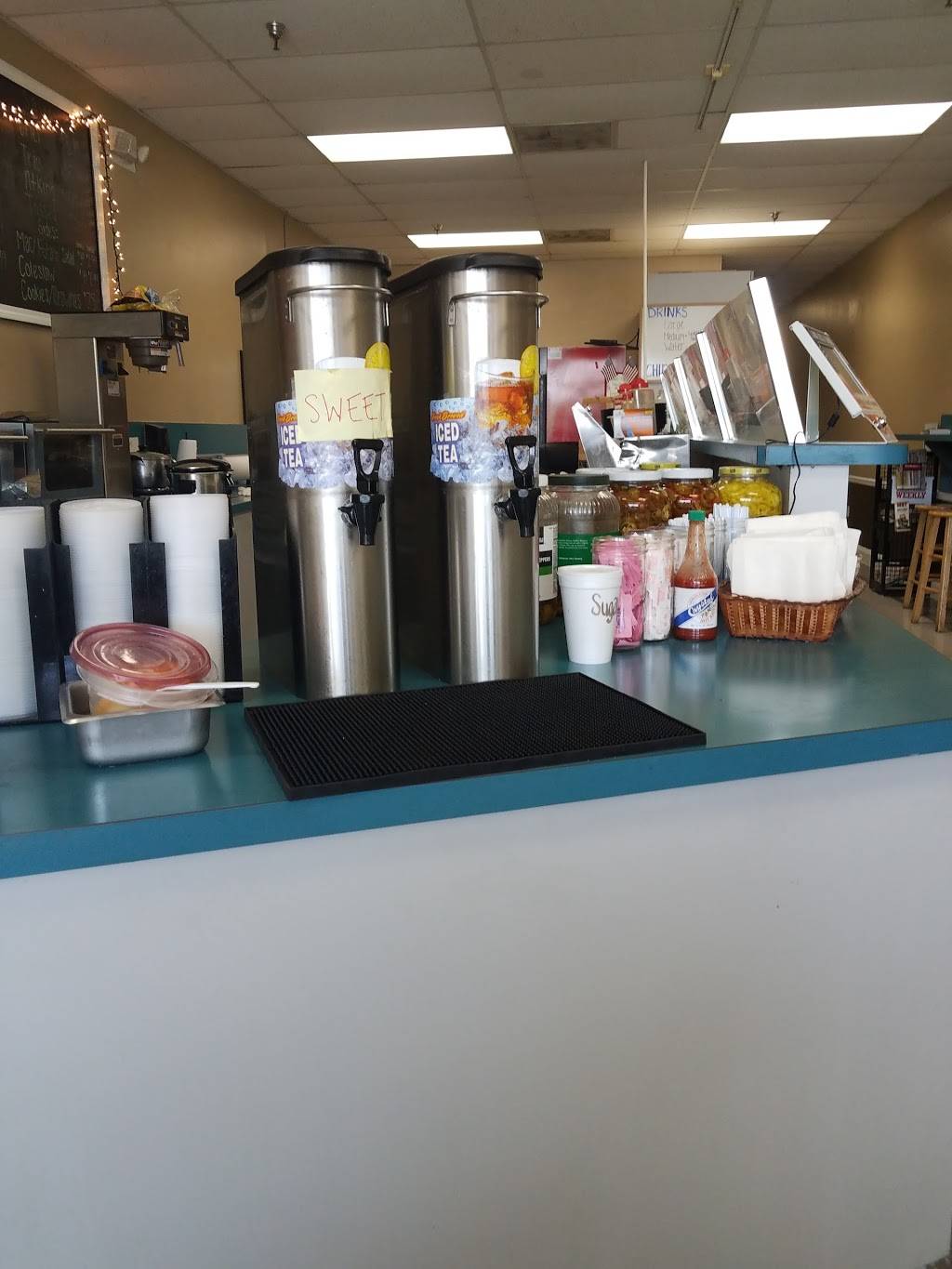 Lawless Subs | restaurant | 445 FL-436 #1033, Altamonte Springs, FL 32714, USA | 4077748827 OR +1 407-774-8827